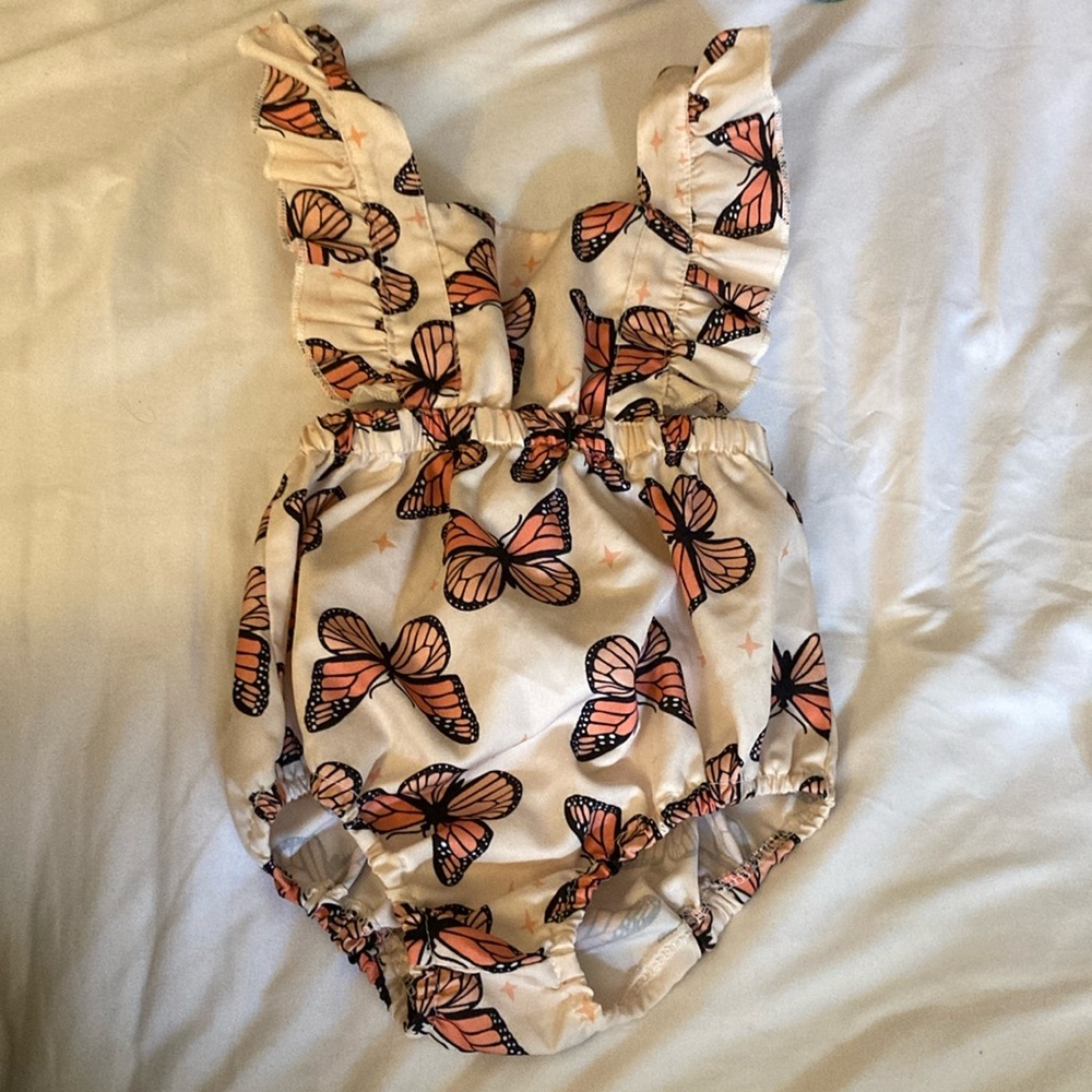 Monarch butterfly onesie size 12-18 months